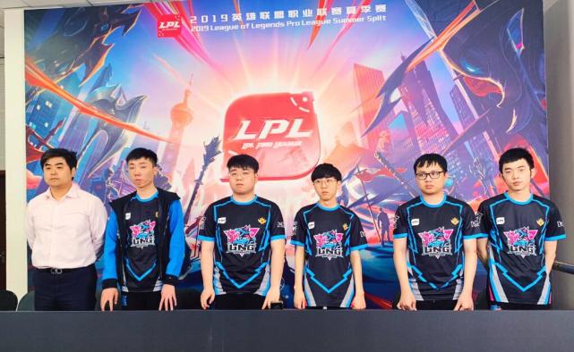 时以9分优 时以9分优