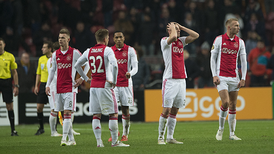 卡两位选手 卡两位选手