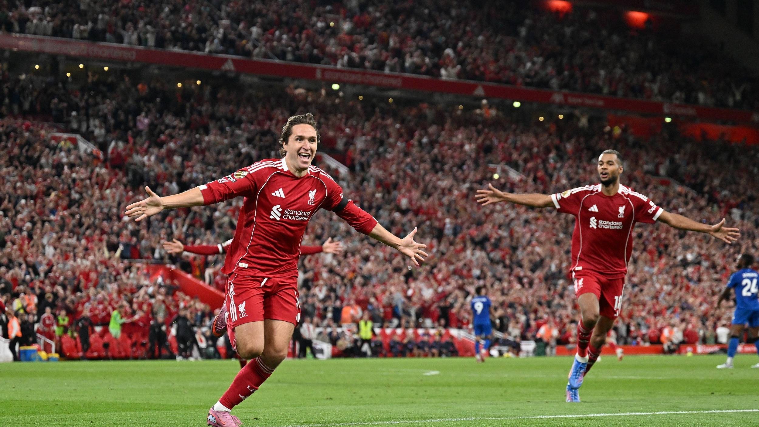 态显得尤为 态显得尤为