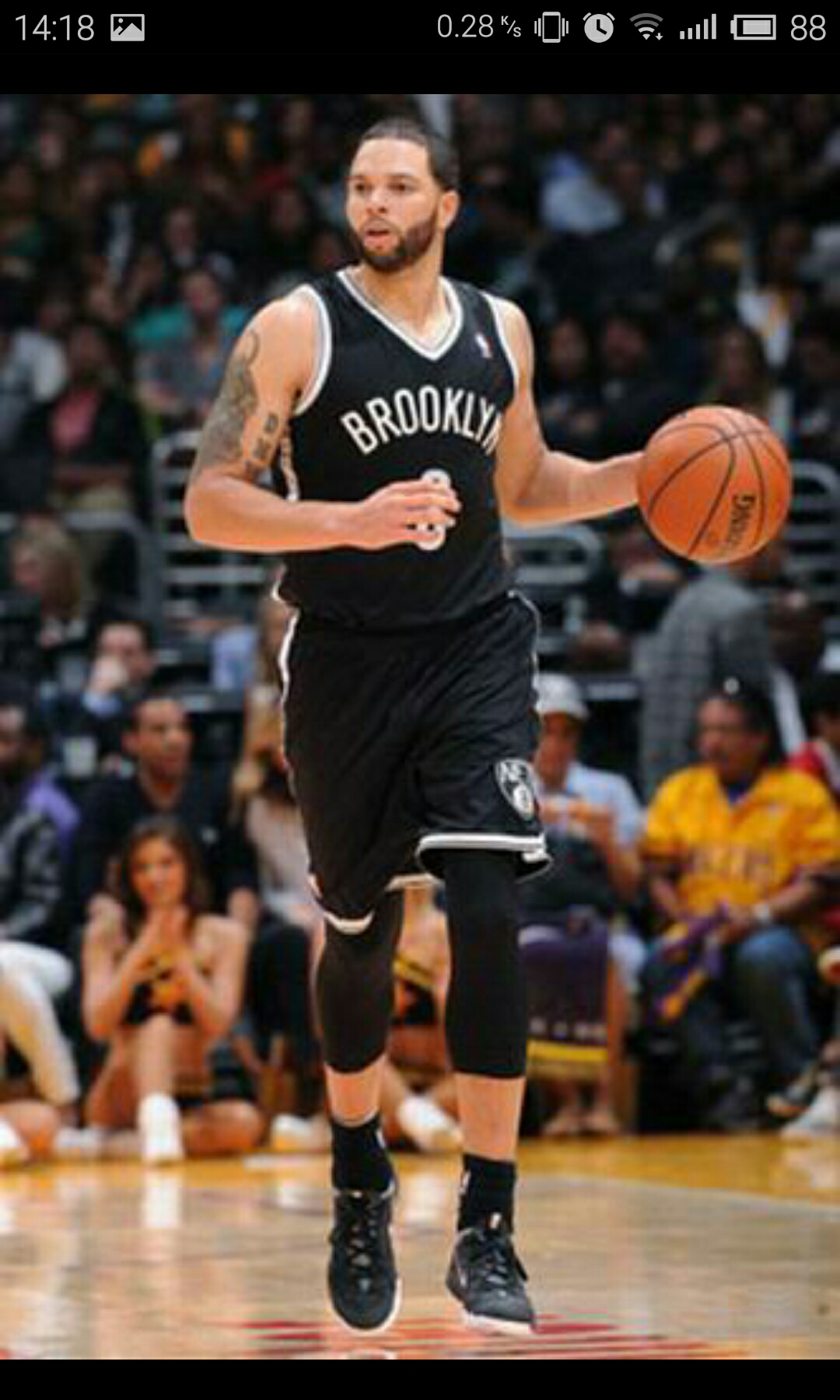 仍給人留下 仍給人留下