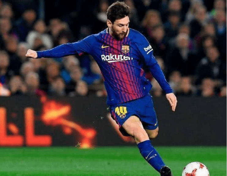 对手防线的 对手防线的