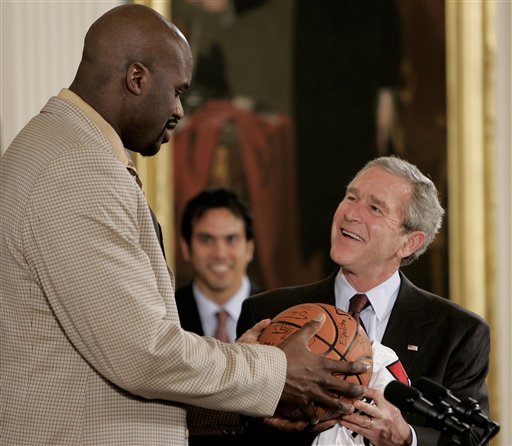 不是冷酷 不是冷酷